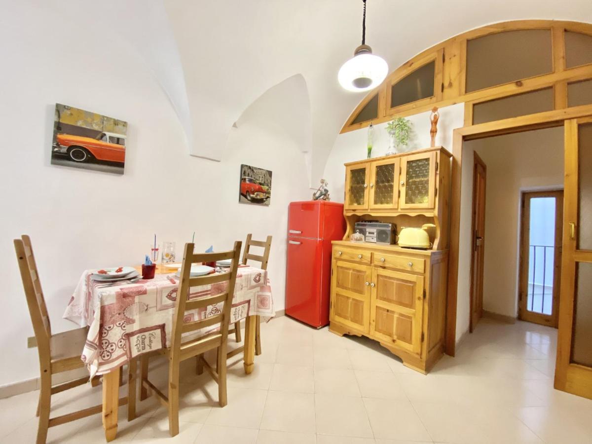 holidaycasa Jerry Sperlonga Bagian luar foto