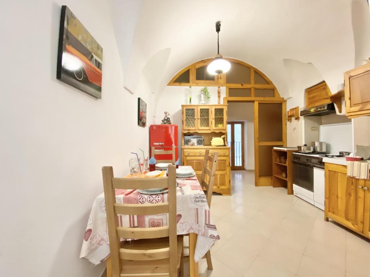 holidaycasa Jerry Sperlonga Bagian luar foto